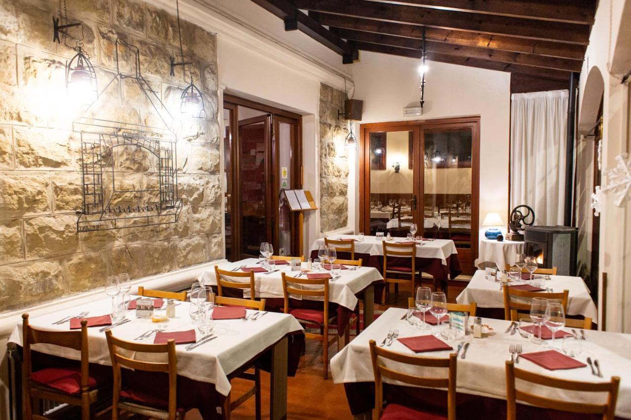 דיאנו מרינה Hotel Ristorante Il Caminetto מראה חיצוני תמונה